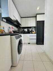Waterfront Key (D16), Condominium #557734931